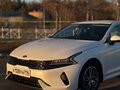 2020 Kia K5 III, белый, 2950000 рублей