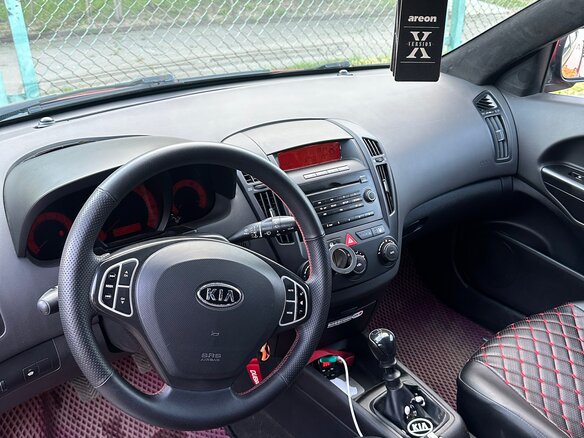 2007 Kia Ceed I, красный, 499999 рублей - вид 10