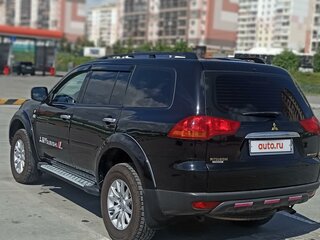 2011 Mitsubishi Pajero Sport II, чёрный, 1699000 рублей, вид 4