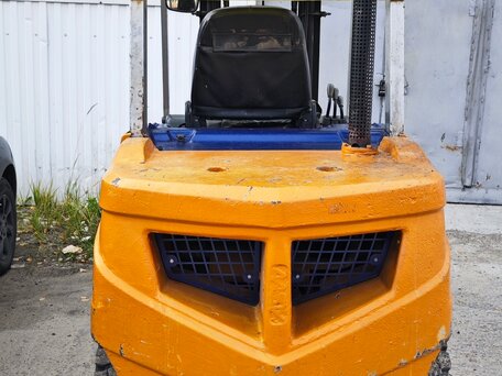 2008 Волжский погрузчик (VP) FD 30, оранжевый, 950000 рублей, вид 2
