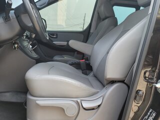 2018 Hyundai Grand Starex I Рестайлинг 2, чёрный, 3400000 рублей, вид 5