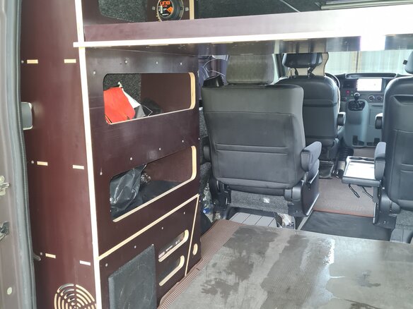 2013 Ford Transit, коричневый, 1700000 рублей - вид 15