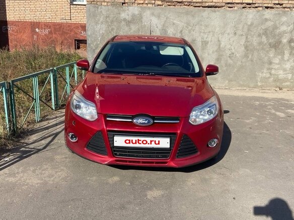 2012 Ford Focus III, красный, 740000 рублей