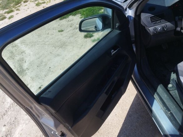 2004 Opel Astra H, серый, 410000 рублей - вид 11