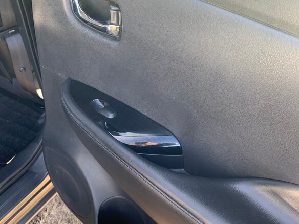 2014 Nissan Leaf (EM57) I (ZE0/AZE0), серебристый, 1245904 рублей - вид 13