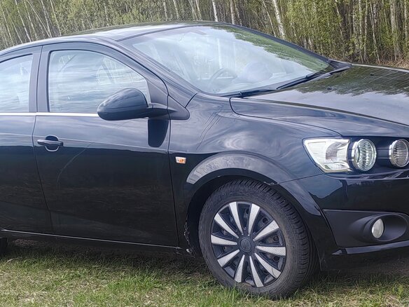2013 Chevrolet Aveo II, чёрный, 570000 рублей - вид 2