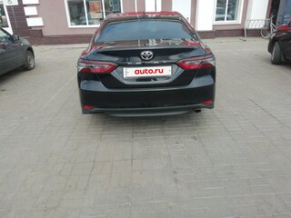 2021 Toyota Camry VIII (XV70), чёрный, 3800000 рублей, вид 5