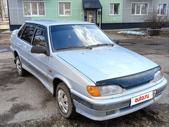 2004 Lada (ВАЗ) 2115, серебристый, 90000 рублей - вид 2