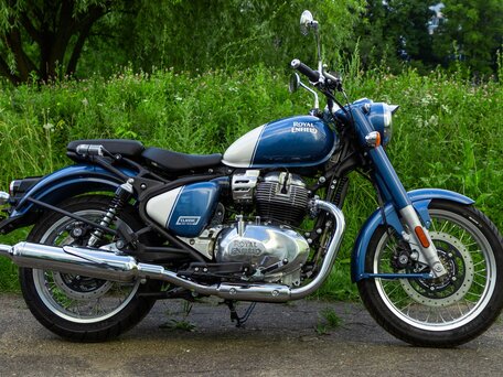 2025 Royal Enfield Classic 650, синий, 694000 рублей, вид 4