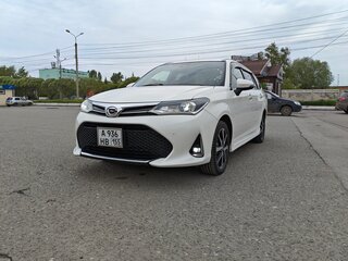 2018 Toyota Corolla Fielder XI (E160, E170) Рестайлинг 2, белый, 1750000 рублей, вид 3