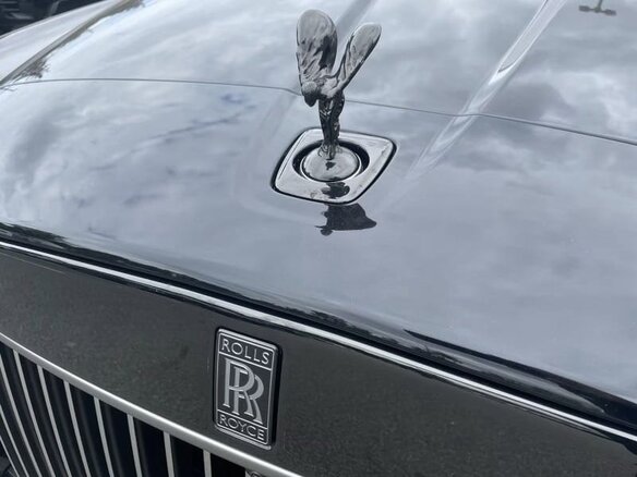 2025 Rolls-Royce Cullinan Black Badge I Рестайлинг (Series II), чёрный, 62578104 рублей - вид 4