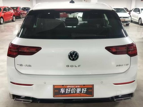 2022 Volkswagen Golf VIII, белый, 1750000 рублей, вид 4