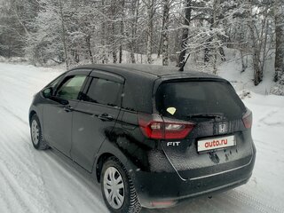 2020 Honda Fit IV, чёрный, 1700000 рублей, вид 4