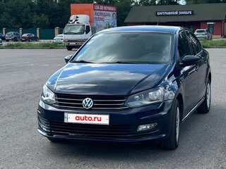 2017 Volkswagen Polo V Рестайлинг, синий, 850000 рублей, вид 3