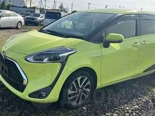 2019 Toyota Sienta II Рестайлинг, жёлтый, 1950000 рублей, вид 1