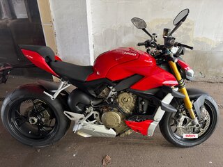 2022 Ducati Streetfighter V4, красный, 1850000 рублей, вид 1