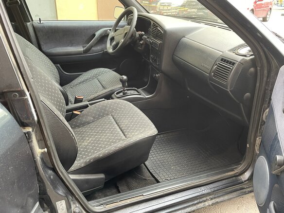 1994 Volkswagen Passat B4, чёрный, 120000 рублей - вид 15
