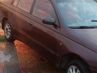 1992 Toyota Carina E, пурпурный, 180000 рублей, вид 3