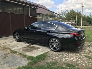 2019 BMW 5 серии 520i VII (G30/G31/G38), чёрный, 3200000 рублей, вид 1