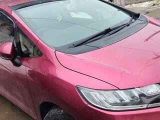 2017 Honda Fit III Рестайлинг, красный, 1430000 рублей, вид 4