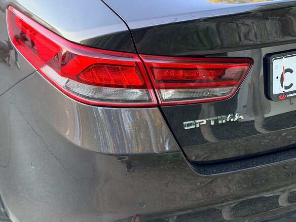 2018 Kia Optima IV, коричневый, 2450000 рублей - вид 16