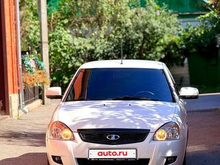 2017 Lada (ВАЗ) Priora I Рестайлинг, белый, 745000 рублей, вид 1