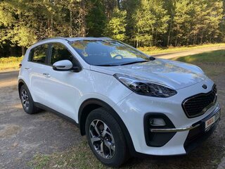 2022 Kia Sportage IV Рестайлинг, белый, 2701706 рублей, вид 3