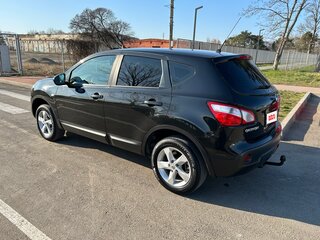 2010 Nissan Qashqai I Рестайлинг, чёрный, 1300000 рублей, вид 5