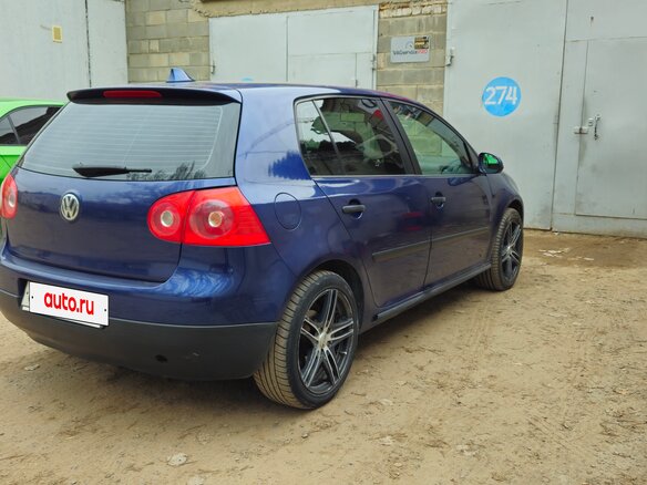 2006 Volkswagen Golf V, синий, 360000 рублей - вид 4