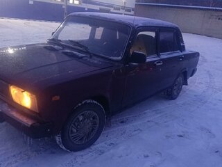 2005 Lada (ВАЗ) 2105, пурпурный, 155000 рублей, вид 1
