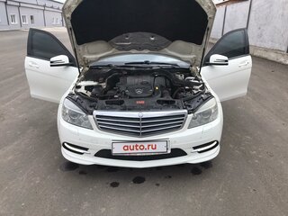 2010 Mercedes-Benz C-Класс 200 III (W204), белый, 1300000 рублей, вид 4