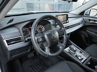 2021 Mitsubishi Outlander IV, серебристый, 2528000 рублей, вид 5