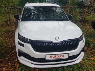 2021 Skoda Kodiaq I Рестайлинг, белый, 3350000 рублей, вид 3