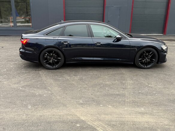 2019 Audi A6 35 TDI V (C8), синий, 3200000 рублей - вид 1