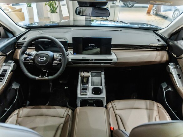 2026 GAC GS4, чёрный - вид 9