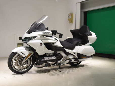 2023 Honda GL 1800 Gold Wing, белый, 2400000 рублей, вид 4