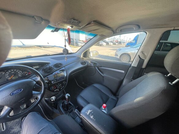 2003 Ford Focus I Рестайлинг, серебристый, 330000 рублей - вид 7