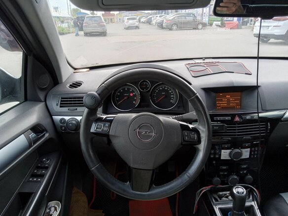 2011 Opel Astra H Рестайлинг, серый, 400000 рублей - вид 9