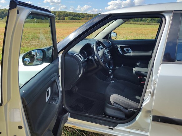 2009 Skoda Fabia II, серебристый, 500000 рублей - вид 15