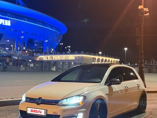 2017 Volkswagen Golf GTI VII, белый, 2000000 рублей, вид 1
