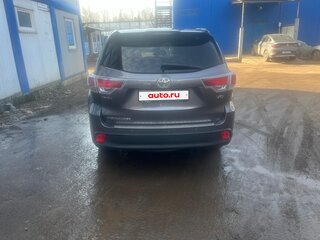 2015 Toyota Highlander III (XU50), серый, 2350000 рублей, вид 3
