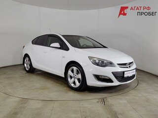 2013 Opel Astra J Рестайлинг, белый, 665000 рублей, вид 3