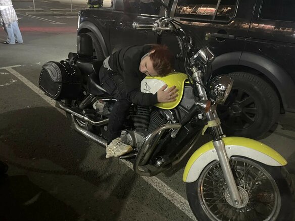 1996 Honda VT 1100, жёлтый, 450000 рублей - вид 1
