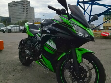 2017 Kawasaki Ninja 650, чёрный, 680000 рублей, вид 2