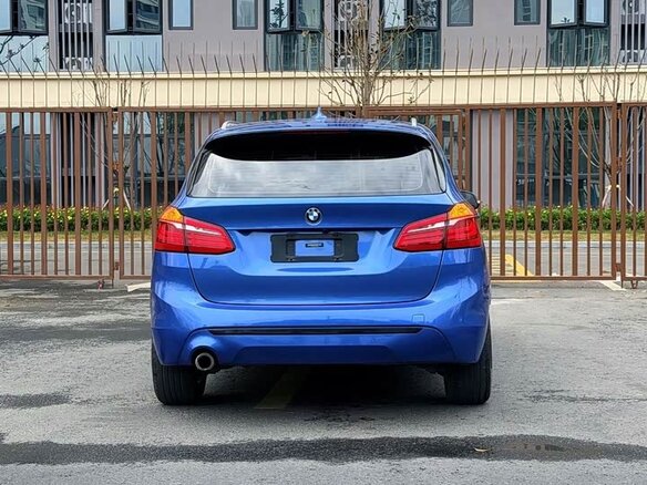 2018 BMW 2 серии Active Tourer 218i F45 Рестайлинг, синий, 1405000 рублей - вид 3