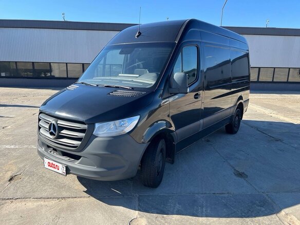 2020 Mercedes-Benz Sprinter, чёрный, 2750000 рублей - вид 3
