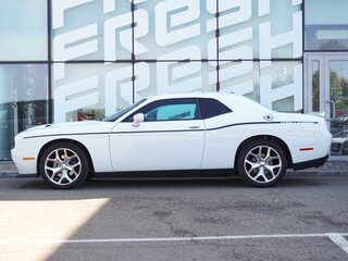 2016 Dodge Challenger III Рестайлинг 2, белый, 3780000 рублей, вид 5