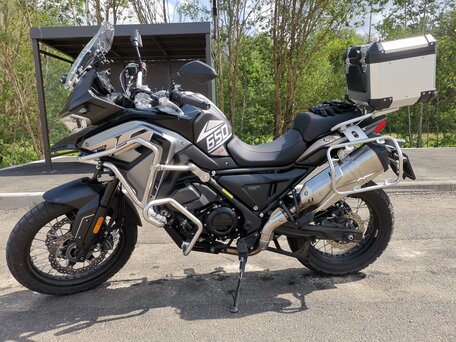 2023 Voge 650DSX Adventure, чёрный, 600000 рублей, вид 1