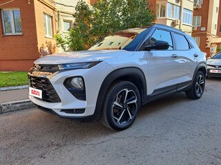 2022 Chevrolet TrailBlazer III, белый, 2799000 рублей, вид 1