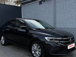 2022 Volkswagen Polo VI, чёрный, 1780000 рублей, вид 3